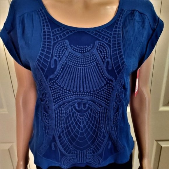 Xhilaration Royal Blue Embroidered Cap Sleeve Keyhole Neck Blouse Size SP NWT - Picture 2 of 7
